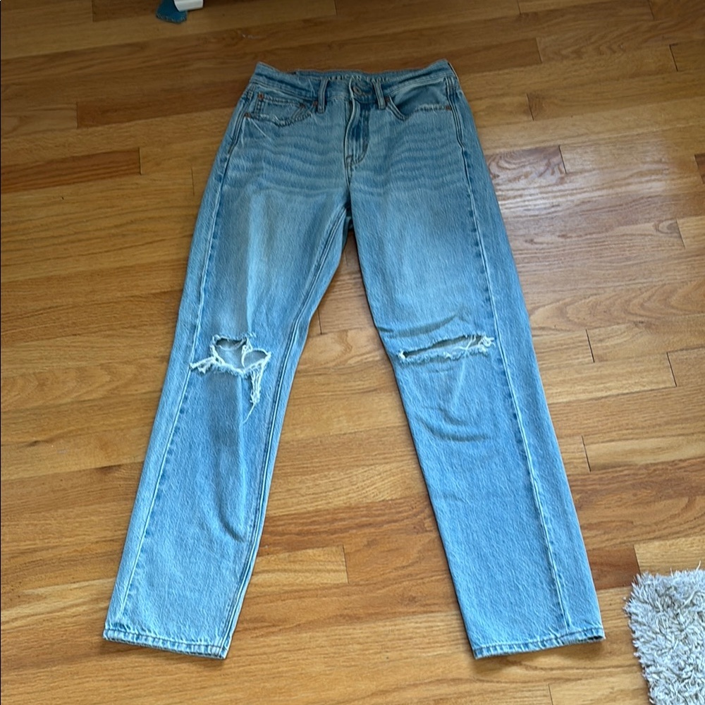Women's Blue Jeans- American Eagle